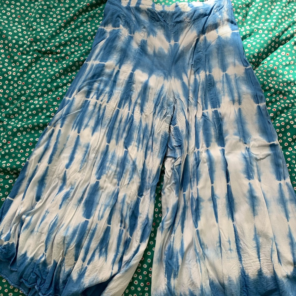 Lulus two piece - Picture 3 of 3